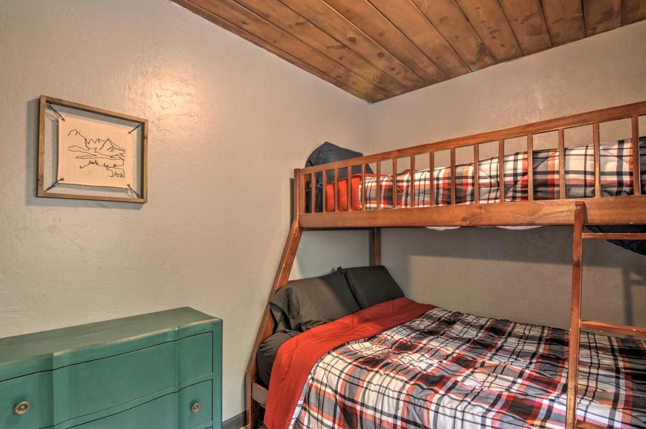 Pet-Friendly Duck Creek Village Retreat With Deck! Eksteriør billede