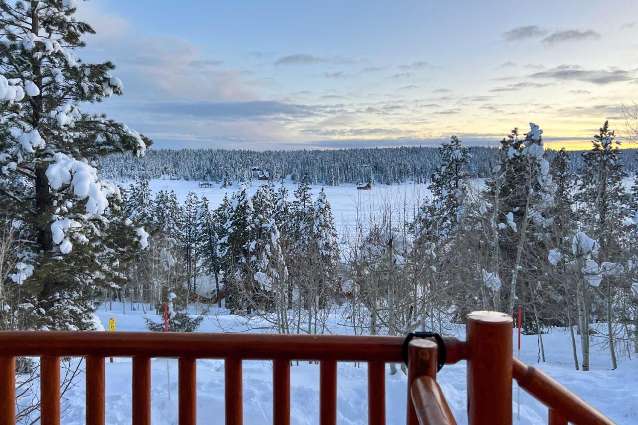 Pet-Friendly Duck Creek Village Retreat With Deck! Eksteriør billede