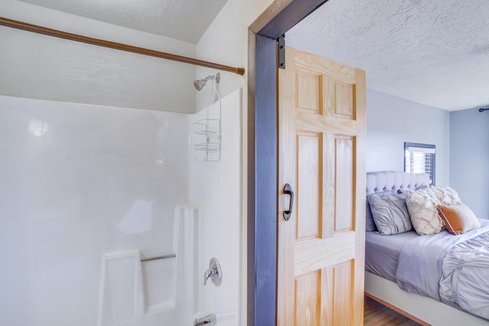 Pet-Friendly Duck Creek Village Retreat With Deck! Eksteriør billede